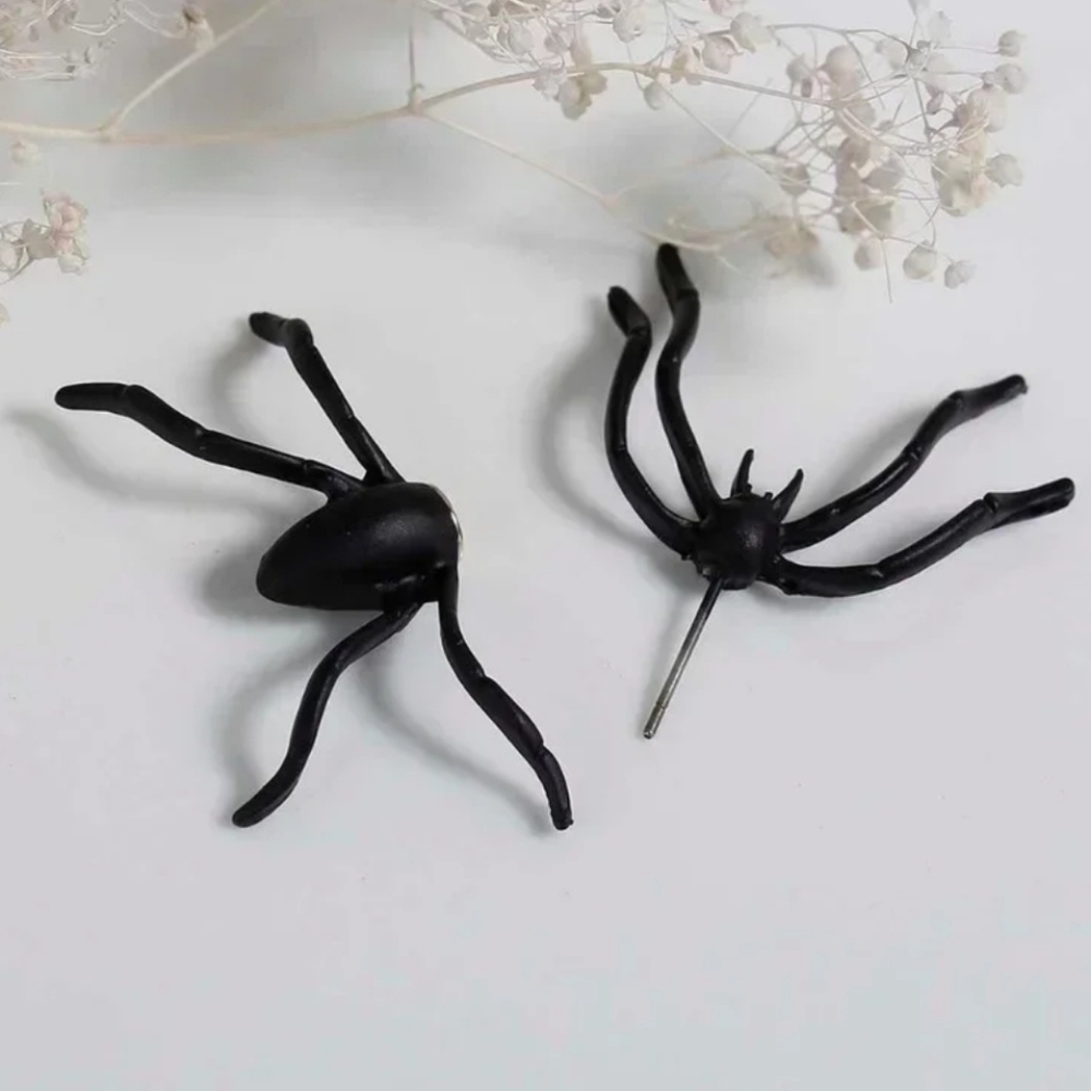 🕷 earrings 🕸 - Picture 9 of 10